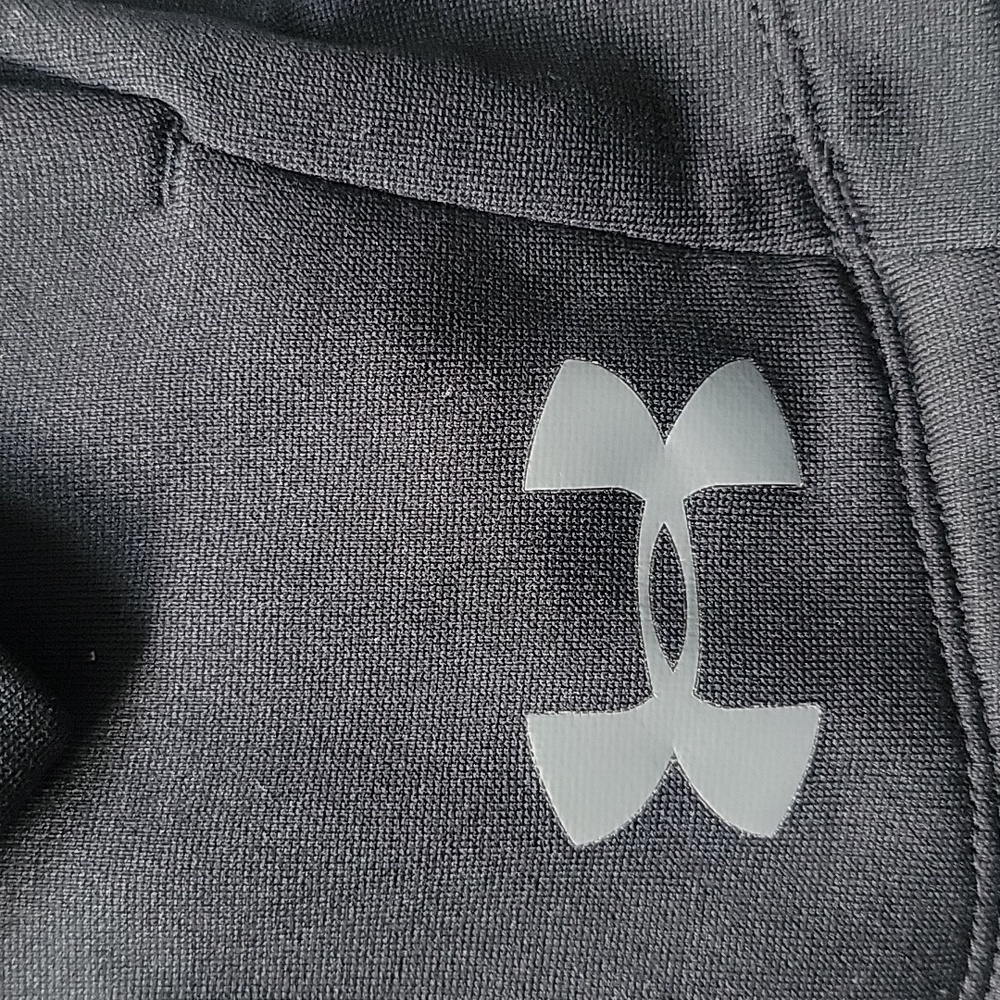 Under Armour black hoodie - Picture 3 of 8